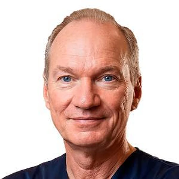 Савостин Роман Михайлович — Хирург, Новороссийск