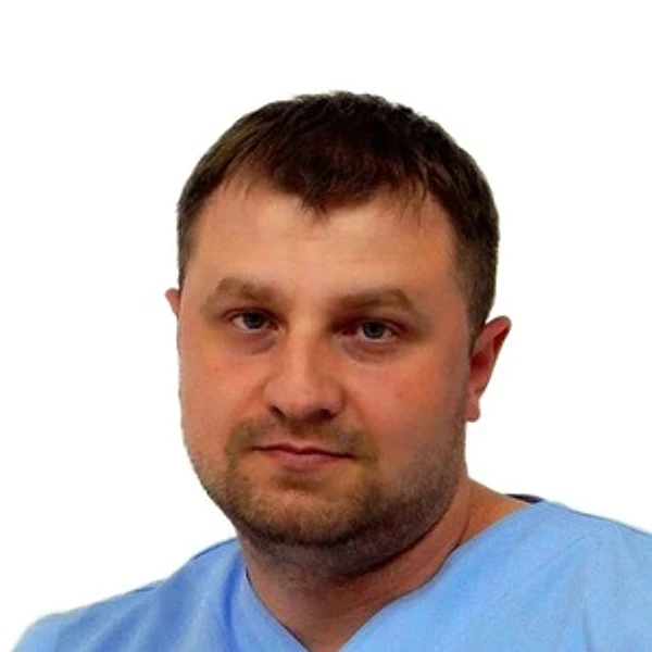 Белоусов Павел Евгеньевич — Кардиохирург, Сосудистый хирург (ангиохирург), Брянск