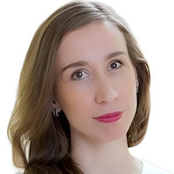 Низаметдинова Юлдуз Шавкатовна — Офтальмолог (окулист), Офтальмолог-хирург, Санкт-Петербург