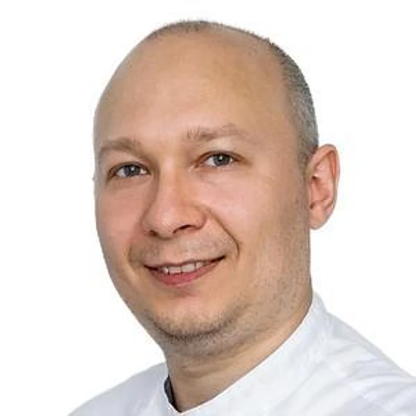 Ерёмин Максим Александрович — Стоматолог-ортопед, Стоматолог, Стоматолог-имплантолог, Стоматолог-хирург, Екатеринбург