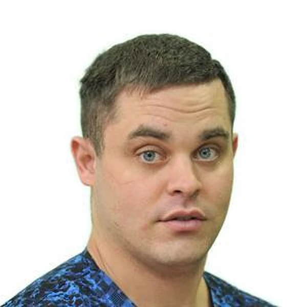 Лифинский Максим Витальевич — Анестезиолог-реаниматолог, Мурманск