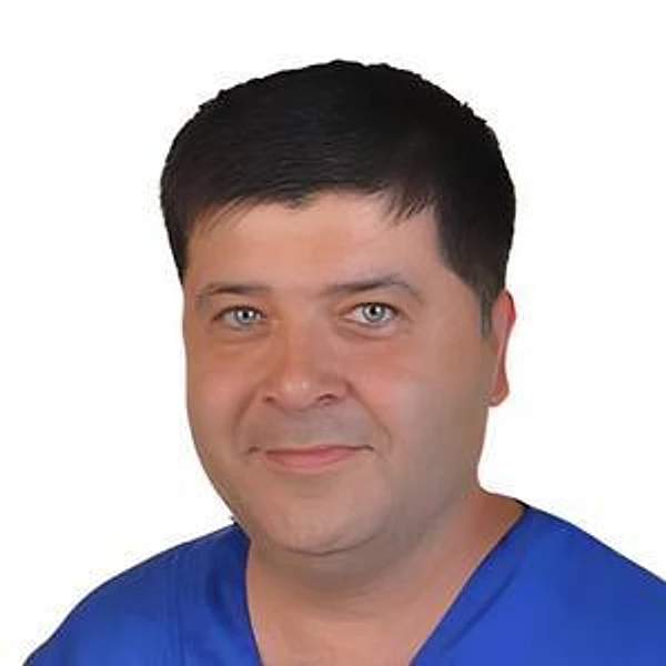 Тефуков Альберт Рустамович — Сосудистый хирург (ангиохирург), Симферополь