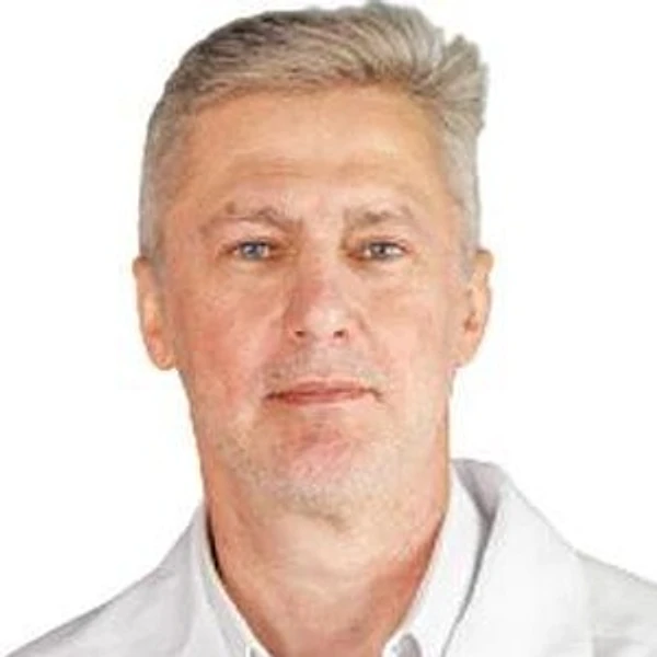 Тимофеев Александр Сергеевич — Пластический хирург, Саратов
