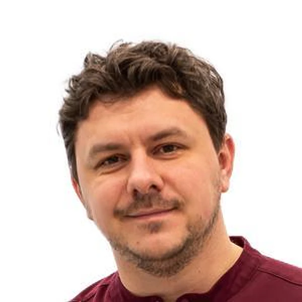 Кравченко Илья Сергеевич — Стоматолог-ортопед, Тюмень