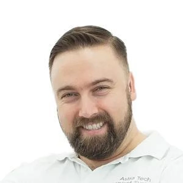 Коробков Илья Владимирович — Стоматолог-хирург, Стоматолог-имплантолог, Челюстно-лицевой хирург, Москва