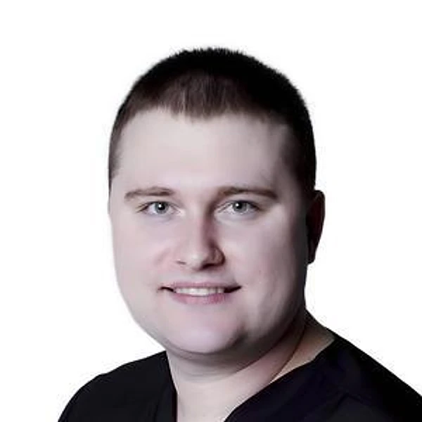 Смовржецкий Кирилл Андреевич — Стоматолог-ортодонт, Москва