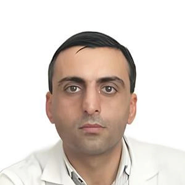 Оганесян Арман Владимирович — Хирург, Ставрополь