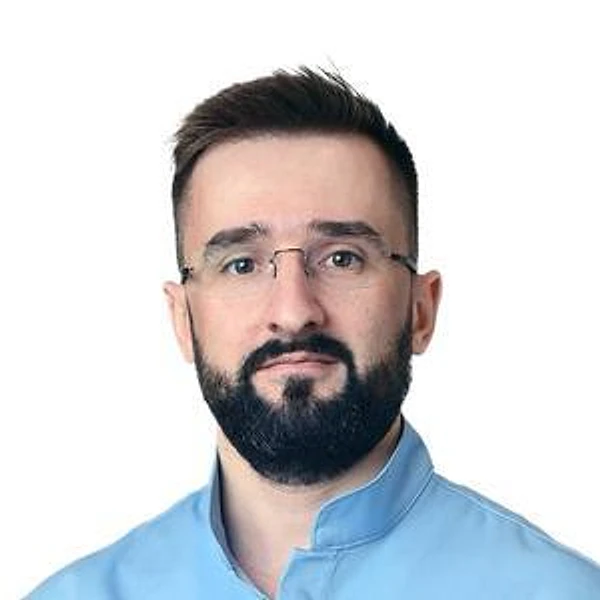 Журов Илья Владимирович — Стоматолог-имплантолог, Стоматолог-хирург, Москва