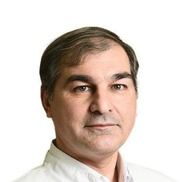 Арзуманов Арнольд Валерьевич — Мануальный терапевт, Кемерово