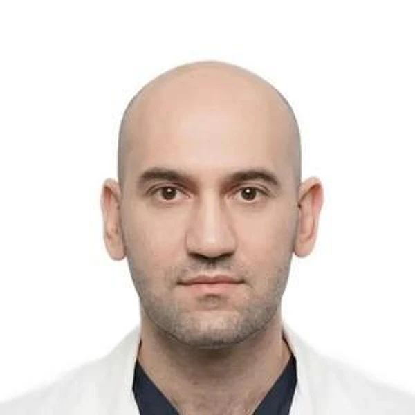 Габриелян Артем Артемович — Стоматолог-имплантолог, Стоматолог-хирург, Москва