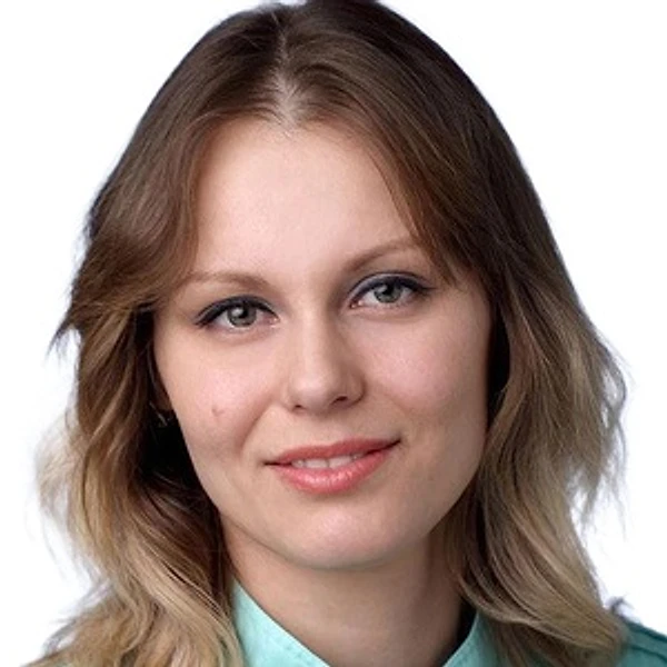 Гнутова Инна Евгеньевна — Стоматолог-хирург, Стоматолог, Саров