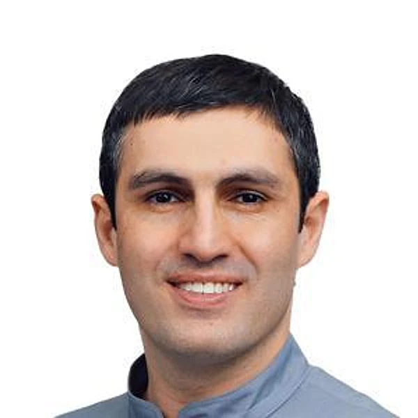Мкртчян Гамлет Ваникович — Стоматолог-имплантолог, Пародонтолог, Стоматолог, Стоматолог-ортопед, Стоматолог-хирург, Москва