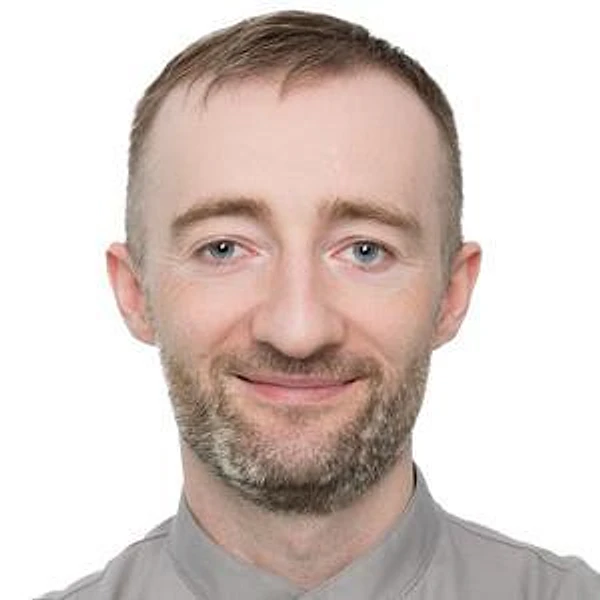 Бурлаков Алик Викторович — Хирург, Эндоскопист, Санкт-Петербург
