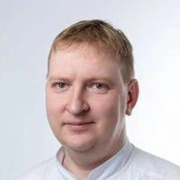 Якушев Дмитрий Викторович — Стоматолог-ортопед, Гнатолог, Красноярск