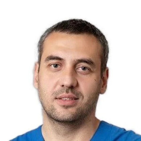 Кулумбегов Олег Иналович — Кардиохирург, Сосудистый хирург (ангиохирург), Хабаровск