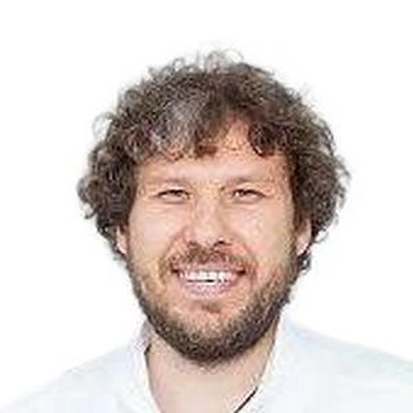 Студеникин Роман Викторович — Стоматолог, Стоматолог-имплантолог, Стоматолог-ортопед, Стоматолог-хирург, Воронеж