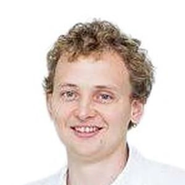 Поволоцкий Артем Владимирович — Стоматолог, Стоматолог-имплантолог, Стоматолог-ортопед, Стоматолог-хирург, Воронеж