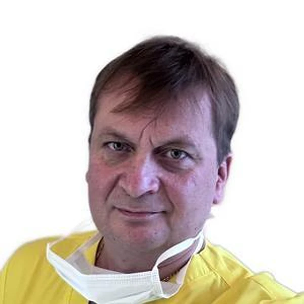 Иванюк Альберт Александрович — Нейрохирург, Великий Новгород