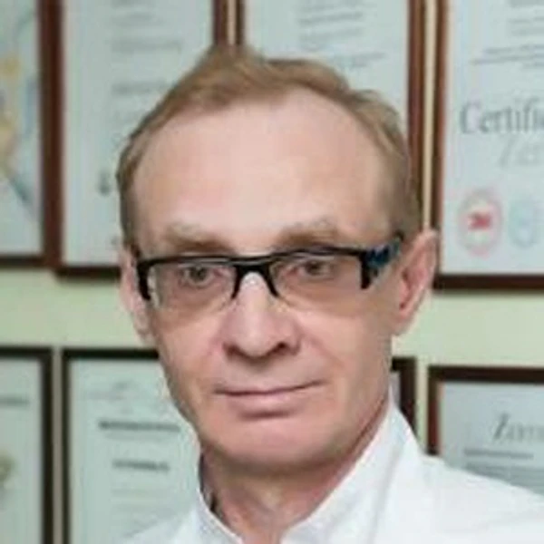 Шаталин Евгений Викторович — Стоматолог, Барнаул