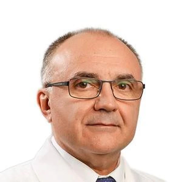 Томников Валерий Юрьевич — Пластический хирург, Саратов