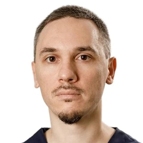 Дзюбенко Дмитрий Евгеньевич — Офтальмолог-хирург, Ростов-на-Дону