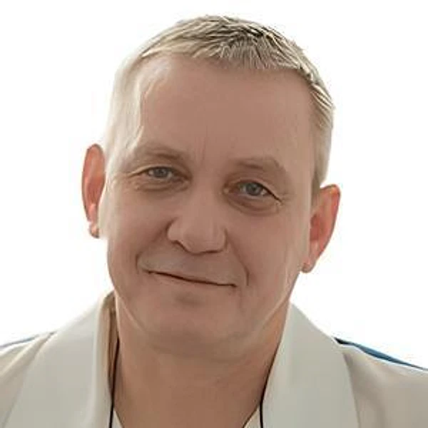 Ишейский Сергей Владимирович — Стоматолог, Великий Новгород