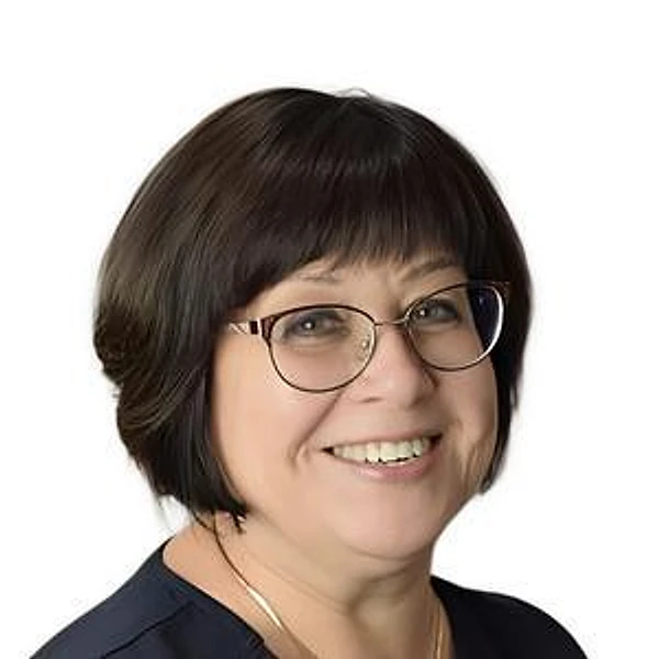 Просвирнина Людмила Николаевна — Стоматолог, Стоматолог-хирург, Санкт-Петербург