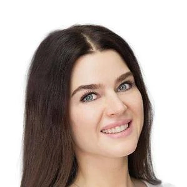 Леонова Анастасия Евгеньевна — Врач-косметолог, Трихолог, Брянск