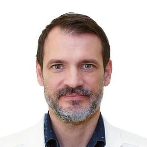 Черников Владислав Владимирович — Педиатр, Москва