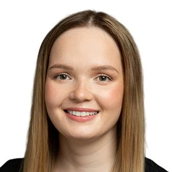 Бойцова Алина Юрьевна — Стоматолог, Стоматолог-гигиенист, Стоматолог-эндодонтист, Санкт-Петербург