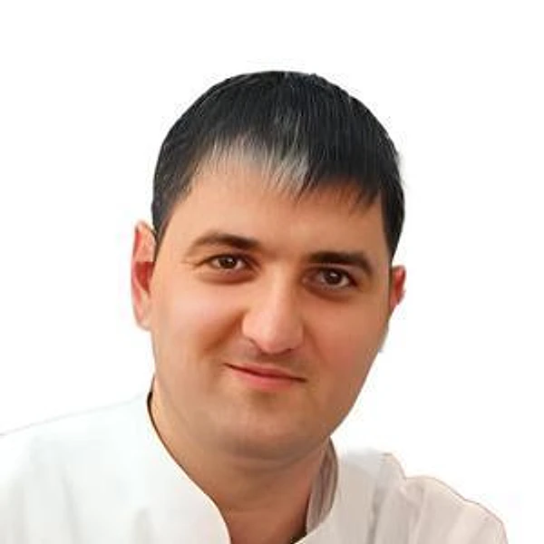 Кесаонов Алан Хазбиевич — Хирург, Беслан