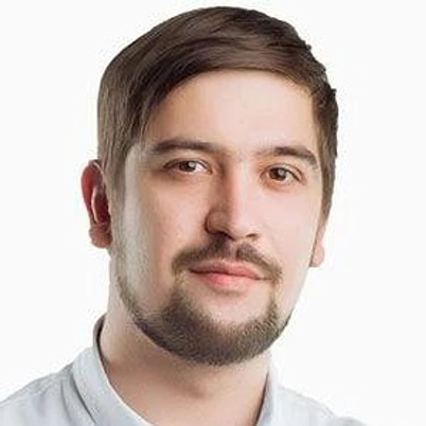 Хамутцких Ян Игоревич — Стоматолог-имплантолог, Кыштым