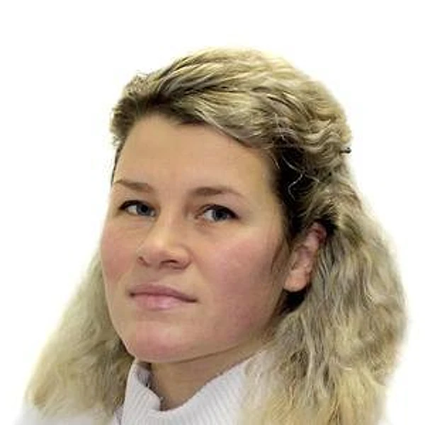 Попова Анна Андреевна — Терапевт, Врач общей практики (семейный врач), Москва