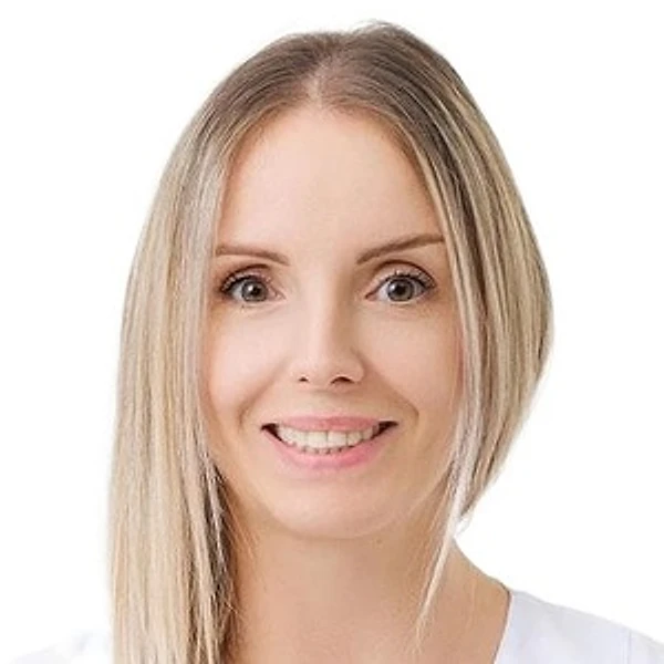 Тетенькина Анна Игоревна — Стоматолог, Детский стоматолог, Детский стоматолог-гигиенист, Стоматолог-гигиенист, Стоматолог-эндодонтист, Смоленск