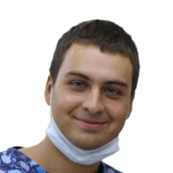 Ефремов Никита Владимирович — Стоматолог, Стоматолог-имплантолог, Стоматолог-ортопед, Стоматолог-хирург, Киров