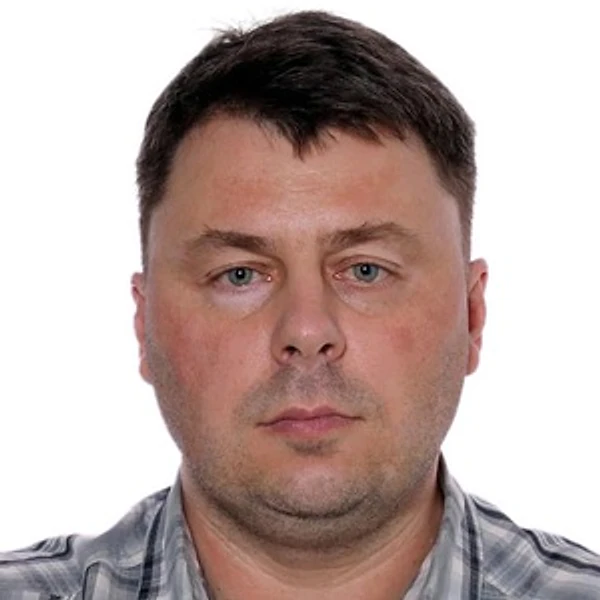Кабанов Евгений Александрович — Стоматолог-ортопед, Стоматолог-имплантолог, Стоматолог-хирург, Новоуральск