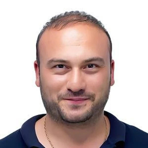 Маградзе Гурам Нодарович — Челюстно-лицевой хирург, Стоматолог-хирург, Санкт-Петербург