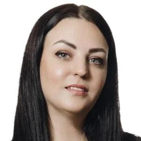 Дегтярева Мария Сергеевна — Стоматолог, Стоматолог-эндодонтист, Новосибирск