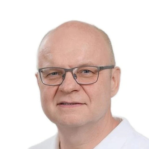 Лукьянов Александр Владимирович — Стоматолог, Стоматолог-имплантолог, Стоматолог-ортодонт, Стоматолог-ортопед, Стоматолог-хирург, Курган