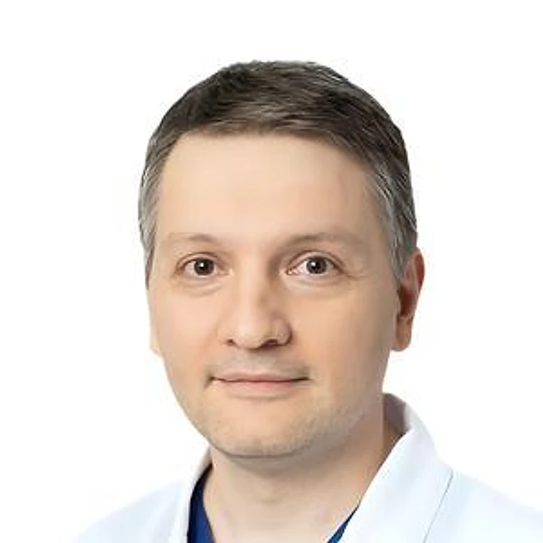 Камбиев Ренат Леонидович — Нейрохирург, Одинцово