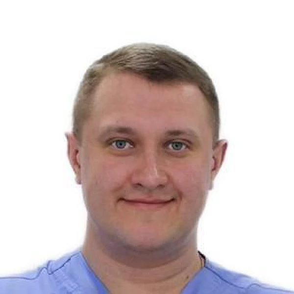 Гусев Денис Сергеевич — Ортопед, Травматолог, Астрахань