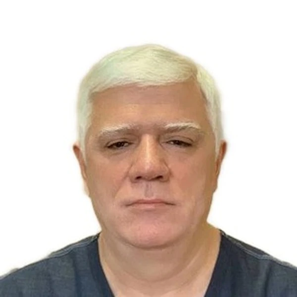 Бжассо Азамат Гучипсович — Хирург, Майкоп