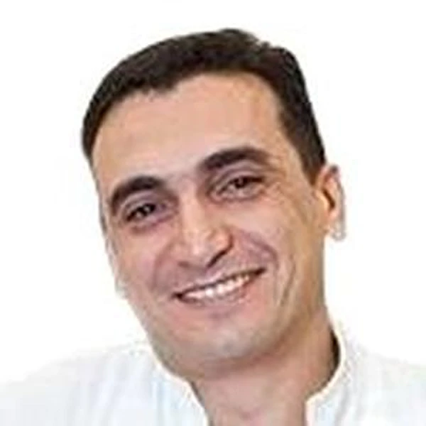 Мовсум-заде Эмин Арифович — Стоматолог-ортодонт, Москва
