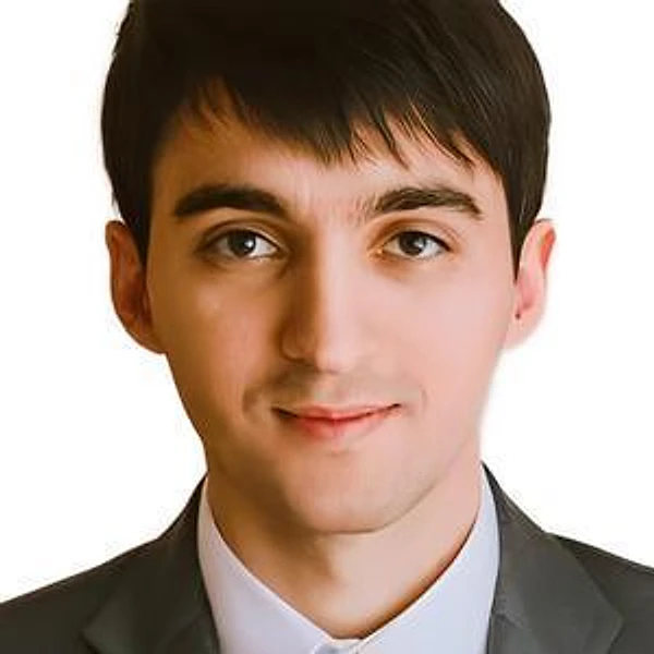 Шеуджен Аслан Байсланович — Стоматолог-хирург, Горячий Ключ