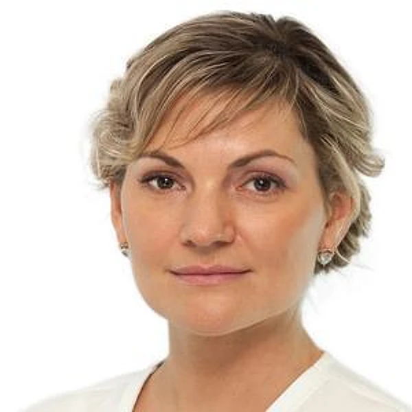 Соловьева Ирина Владимировна — Стоматолог-хирург, Детский стоматолог-хирург, Пародонтолог, Стоматолог-имплантолог, Москва