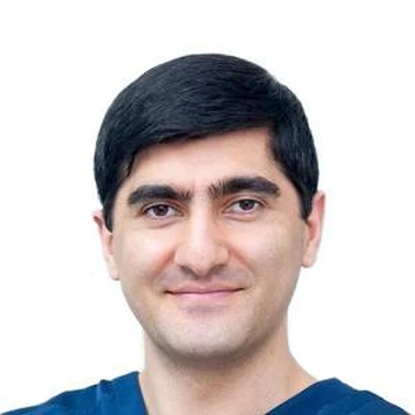 Нахшкарян Ашот Артушевич — Стоматолог-имплантолог, Детский челюстно-лицевой хирург, Стоматолог-хирург, Челюстно-лицевой хирург, Омск