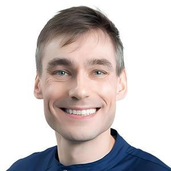 Пономарёв Петр Викторович — Стоматолог, Москва
