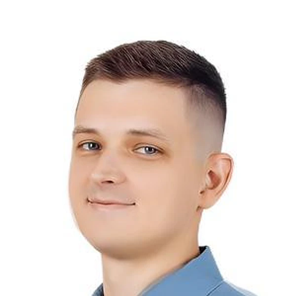 Хмелевский Михаил Сергеевич — Стоматолог, Уссурийск