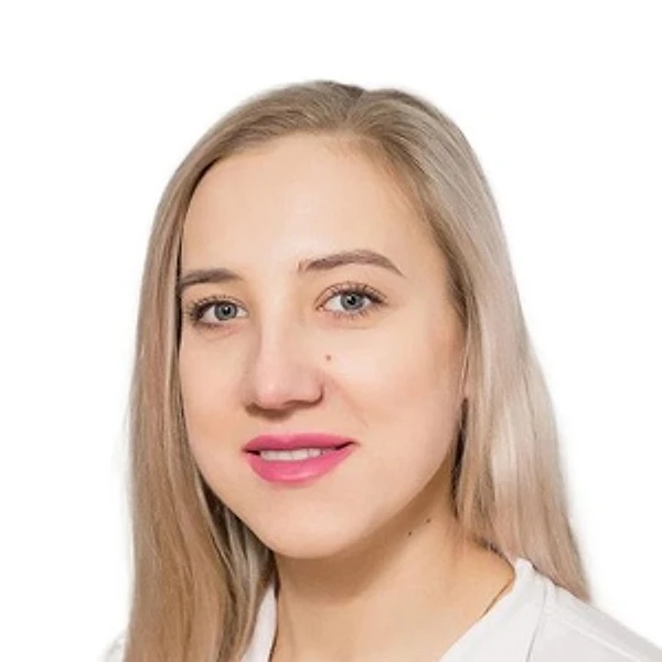 Красовская Элина Игоревна — Стоматолог, Владивосток