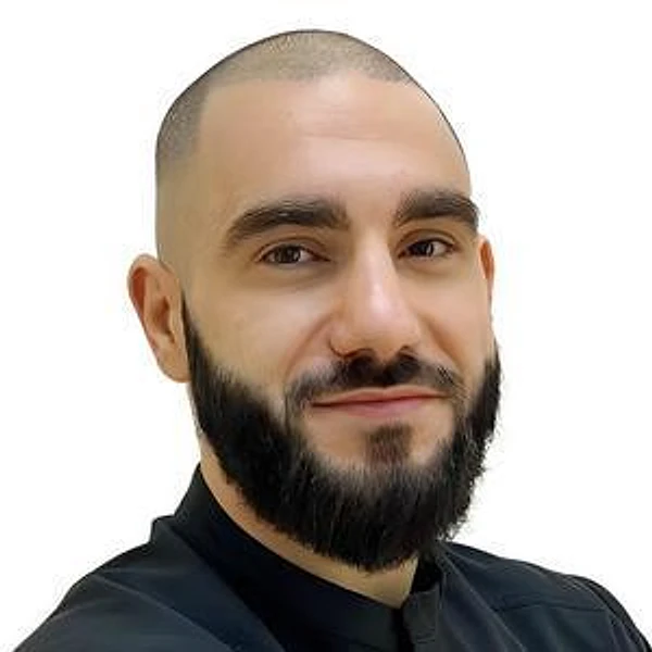 Акопян Антон Владимирович — Стоматолог-хирург, Стоматолог-имплантолог, Москва